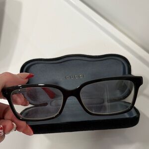 Gucci Women's Elegant Black Glasses